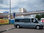 Бесплатный автобус Genser в пункт аренды автомобилей АрендаАвто-ктр на ул.Добролюбова